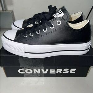 Chuck Taylor All Star Lift Platform Leather sneakers